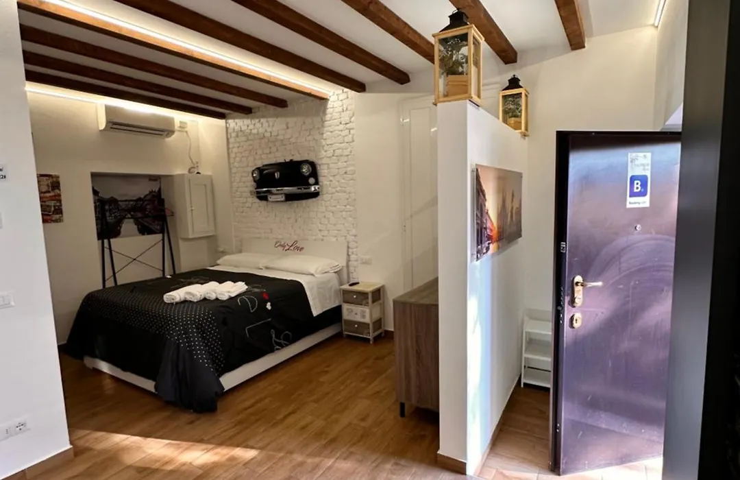 Ca Foscari Apartments San Siro-1